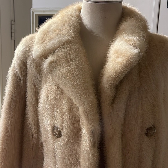 Classic fur vintage coat - Picture 3 of 7